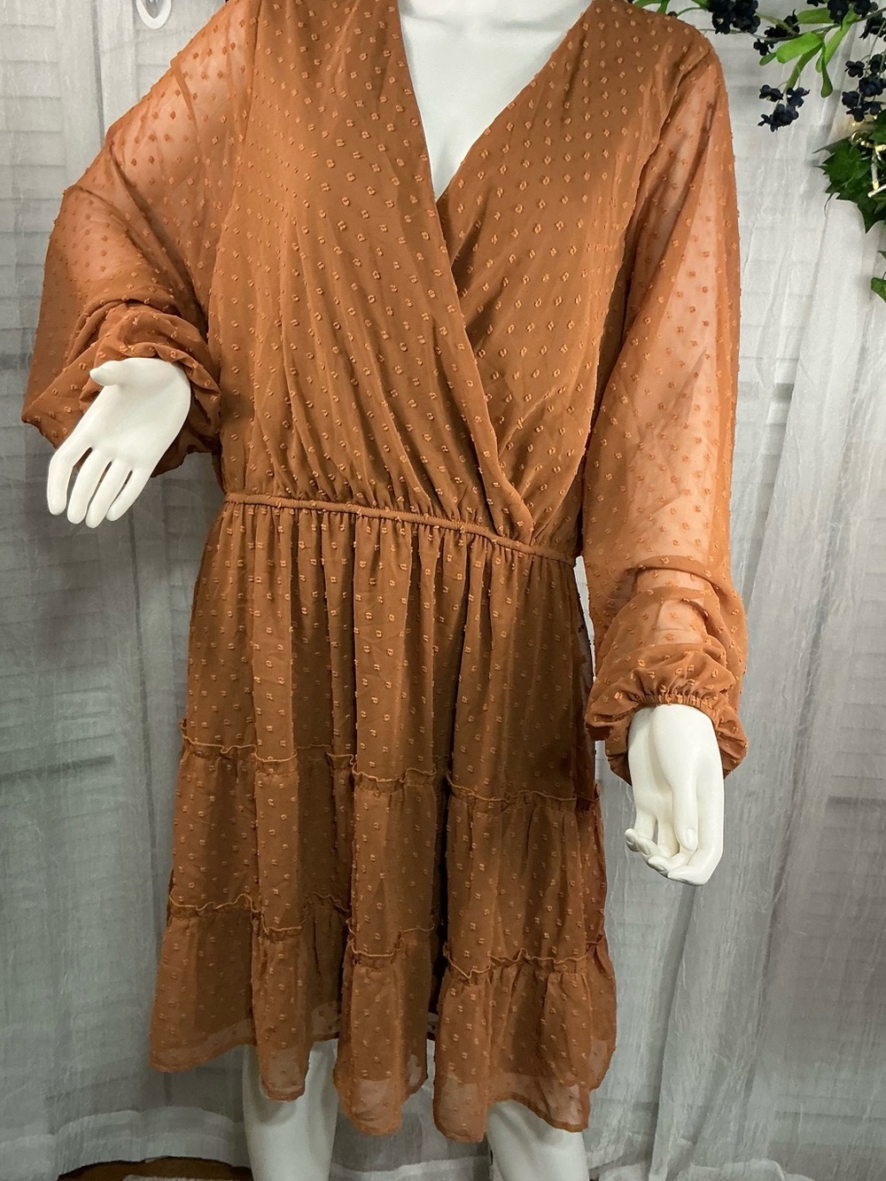 ANDREE BY UNIT Rust/Brown Tiered Swiss Dot Dress(see description for size)
